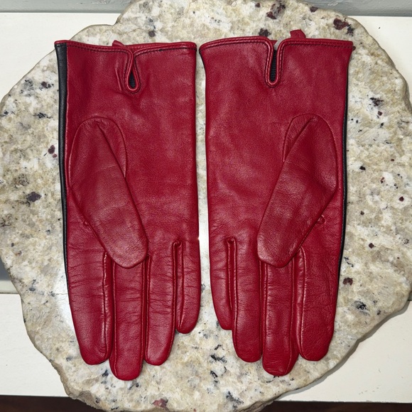 ECHO Black and Red Perforated Soft Buttery Leather Riding Gloves Size XL - Picture 3 of 16